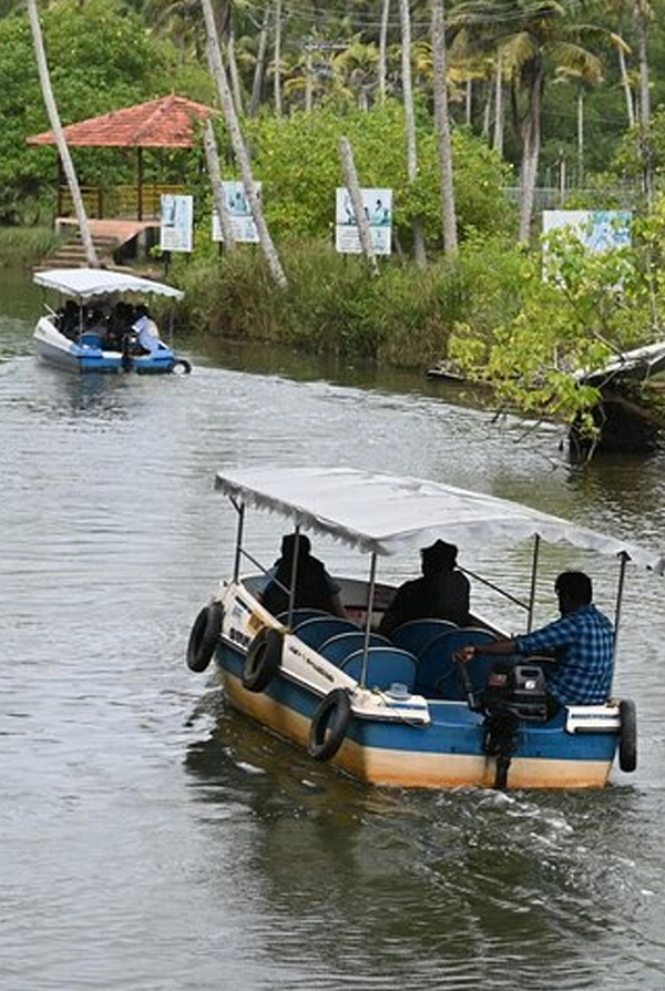 Island Backwater Cruises in Goa